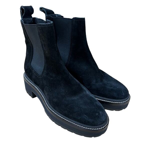 Tory Burch NWOB Chelsea 50mm Lug Suede Black Bootie Size 5M Pull Tab Gold Logo - Picture 2 of 10